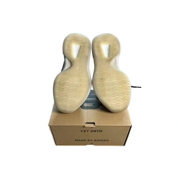 Yeezy Quantum Amber Tint Men’s Size 4.5 - Picture 7 of 7